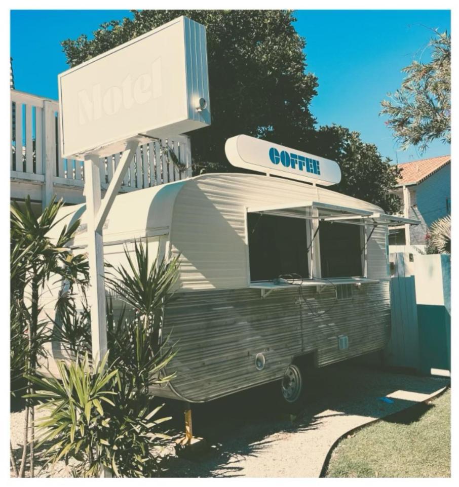 The Blue Water, Dreamtime Beach 金斯克里福 外观 照片